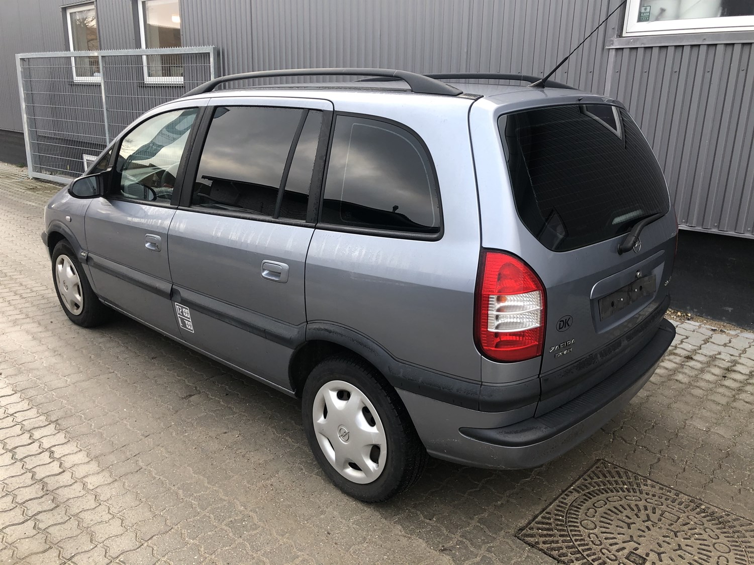Somon tj opel zafira